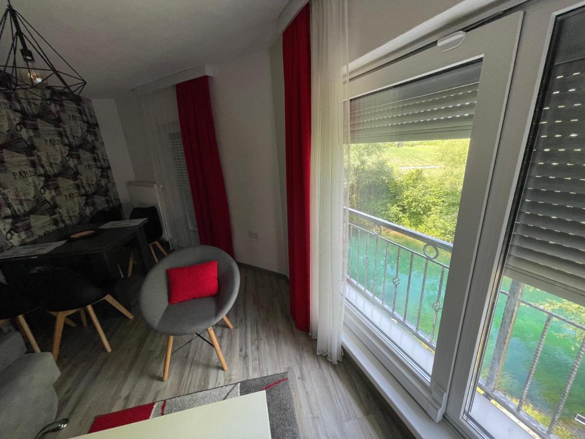 Apartments And Rooms Villa Majestic Bihać エクステリア 写真