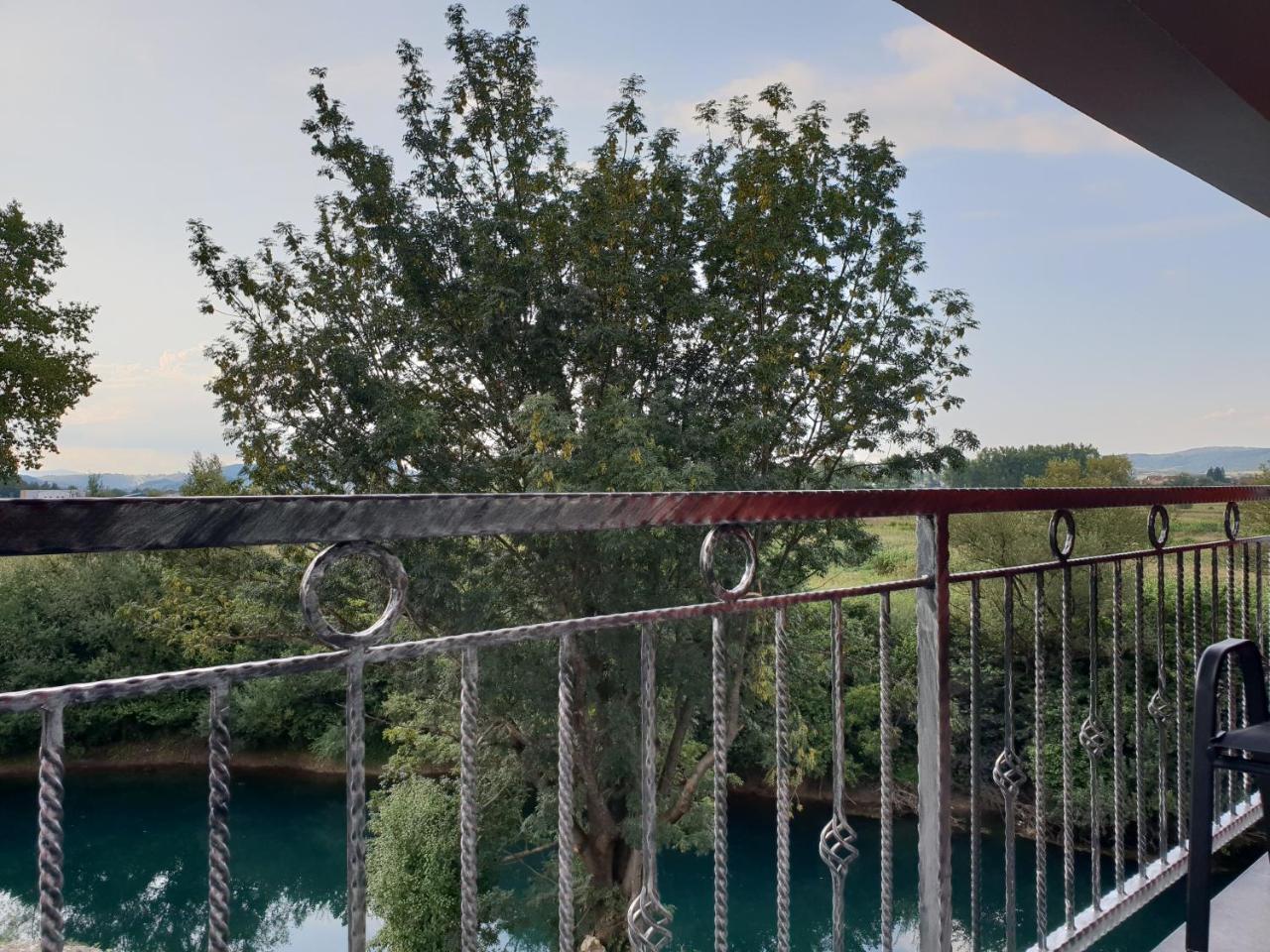 Apartments And Rooms Villa Majestic Bihać エクステリア 写真